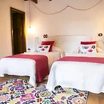 Agro-hotel Rugama * Tetir