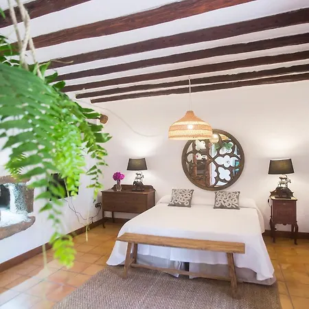 Agro-hotel Rugama * Tetir