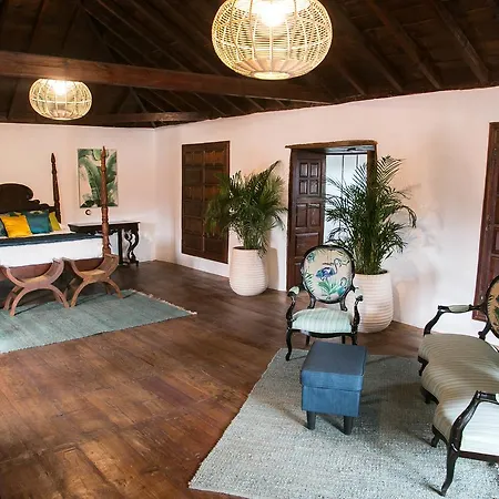 Agro-hotel Rugama Casa rural Tetir