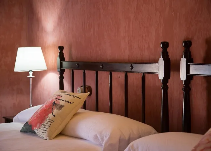 Agro-hotel Rugama Casa rural *