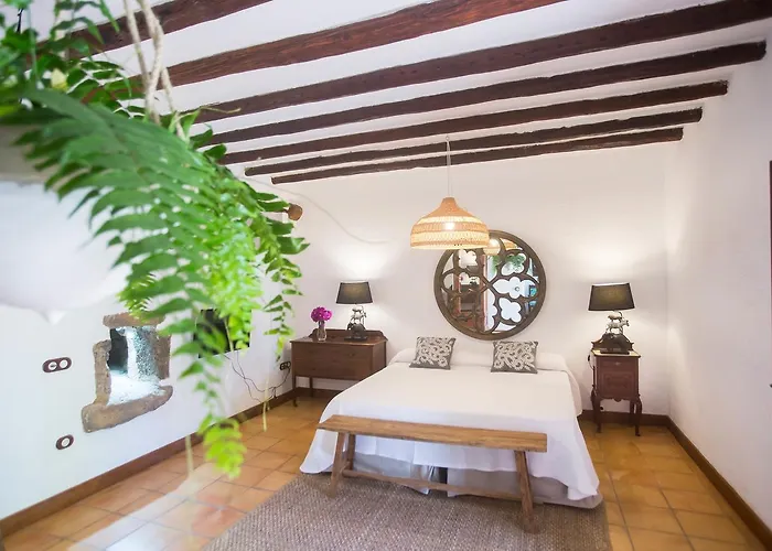 Agro-hotel Rugama * Tetir