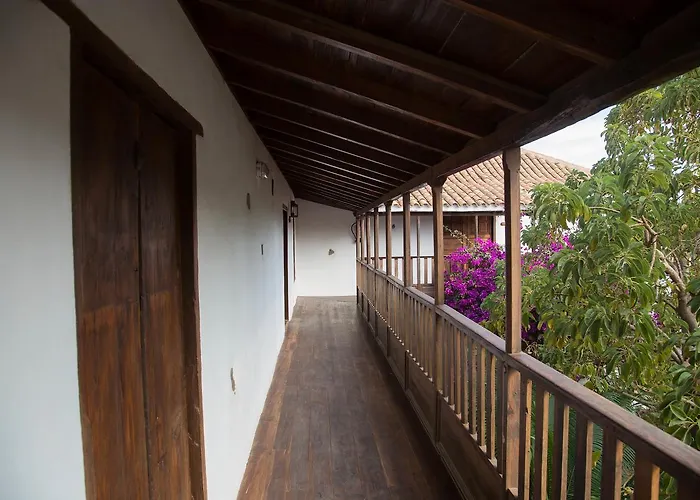 Agro-hotel Rugama Casa rural Tetir