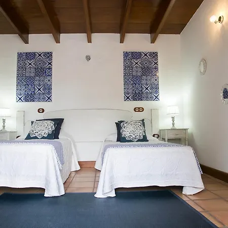 Agro-hotel Rugama Casa rural *