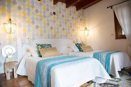 Agro-hotel Rugama منزل ريفي *